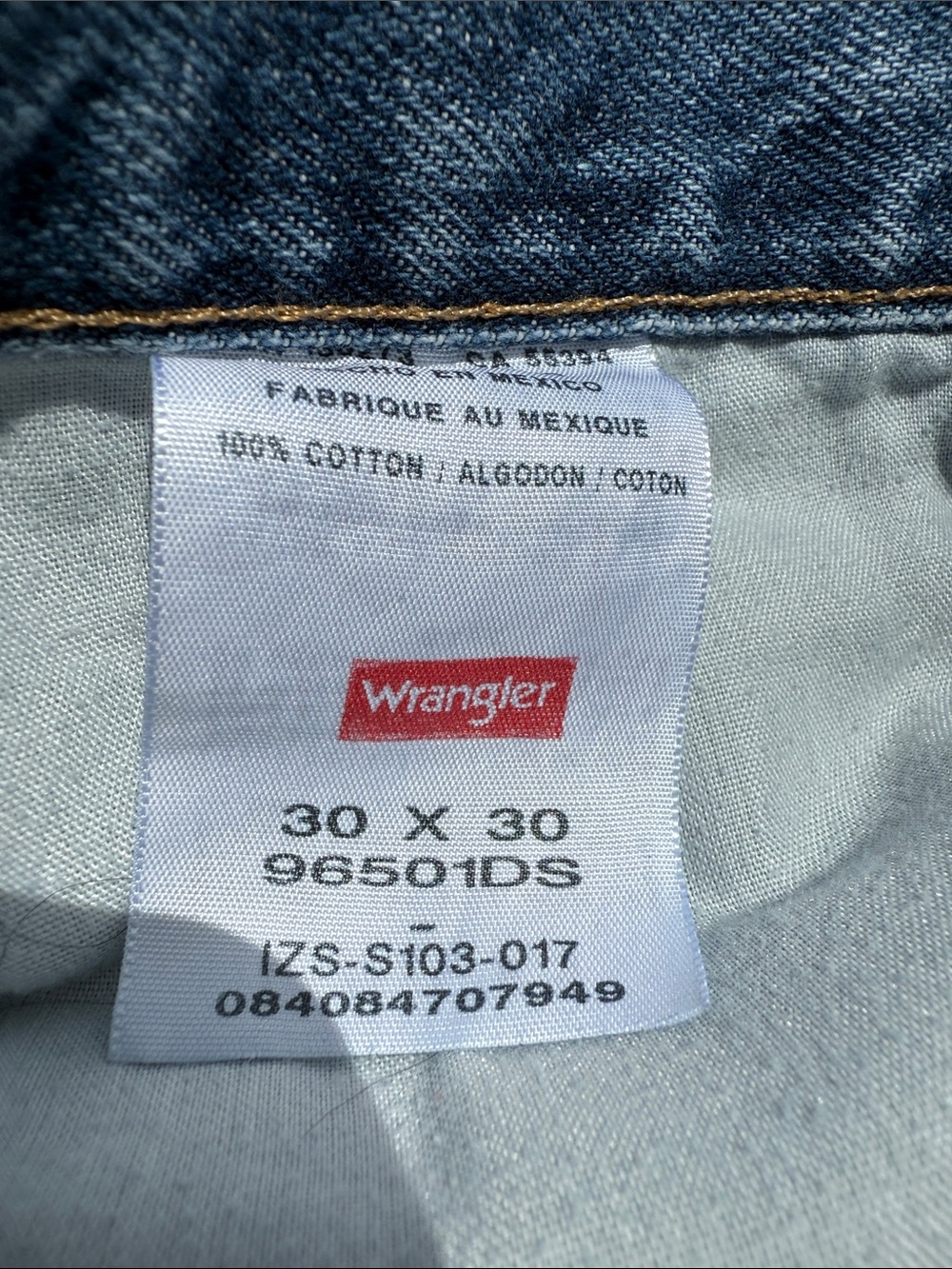 Wrangler Men's Light Blue Relaxed Fit Jeans 30/30 - Picture 4 of 5